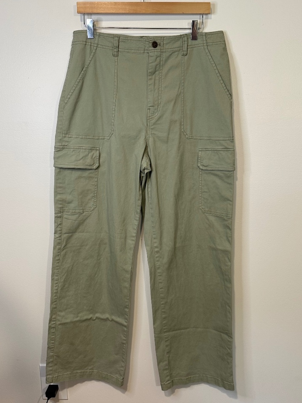 Frye Women's Straight Leg Relaxed Fit Tea Green Cargo Work Pants Size 14